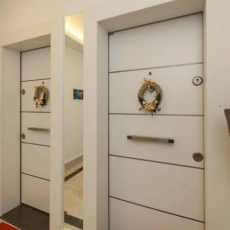 Unaloglu Suites אנטליה