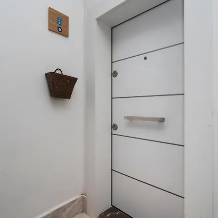ünaloğlu Suites *