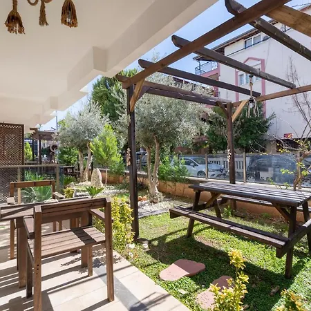 Unaloglu Suites