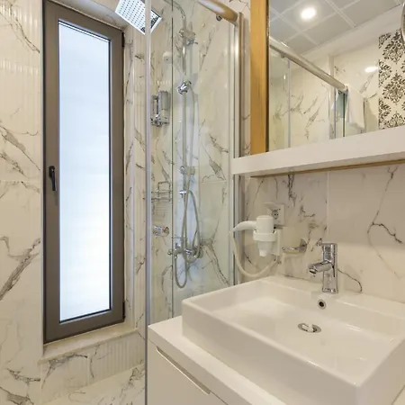 ünaloğlu Suites Daire
