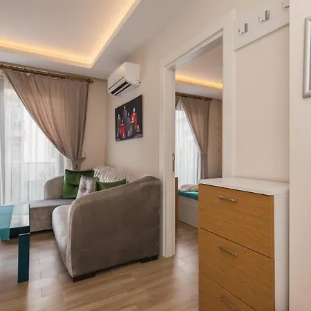 Unaloglu Suites Apartment